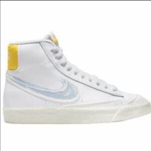 Nike Blazers High-Top Sneakers